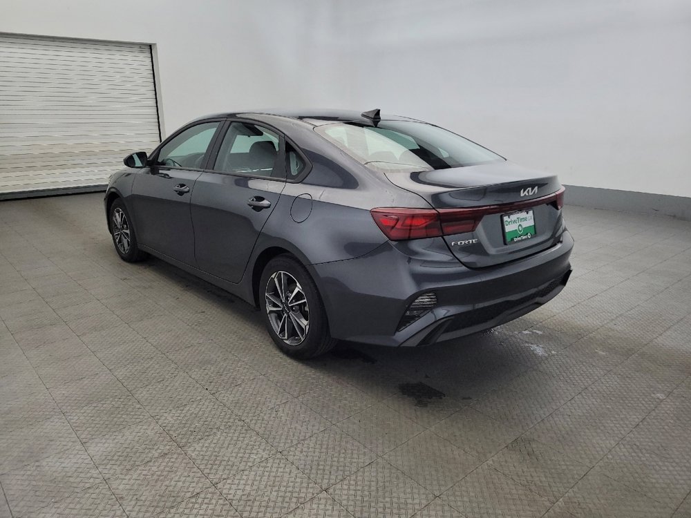 Used 2023 Kia Forte LXS image 5