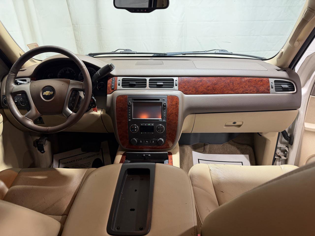 Used 2014 Chevrolet Suburban LTZ image 17