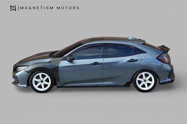 Used 2018 Honda Civic Sport Touring image 3