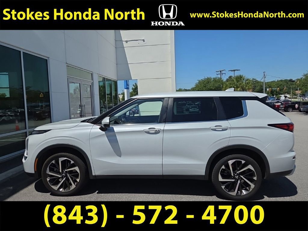 Used 2023 Mitsubishi Outlander SE FWD image 8