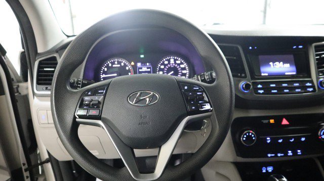 Used 2018 Hyundai Tucson SE AWD/4WD image 16
