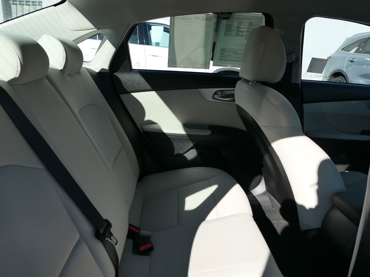 Used 2023 Kia Forte LXS w/ LXS Technology Package image 22