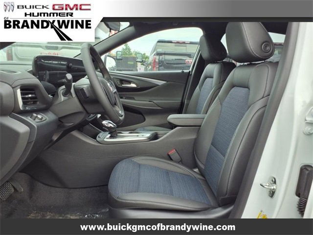 New 2025 Buick Envista Preferred w/ Convenience I Package image 9