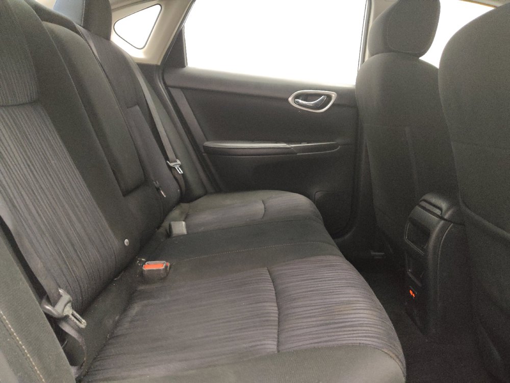 Used 2019 Nissan Sentra SV FWD image 19