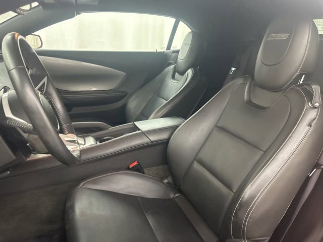 Used 2011 Chevrolet Camaro SS w/ RS Package image 16