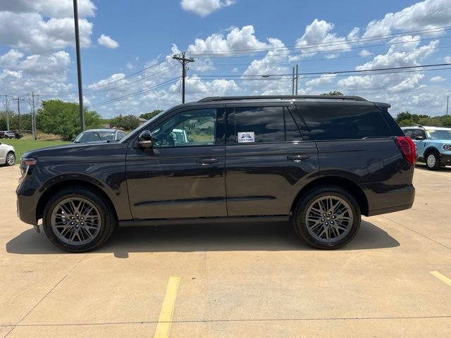 New 2027 Ford Expedition Platinum w/ Stealth Appearance Package RWD image 4