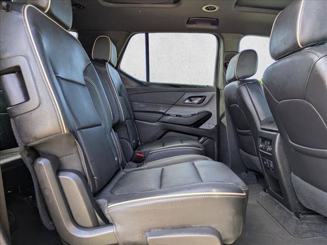 Used 2023 Chevrolet Traverse Premier w/ Redline Edition FWD image 19
