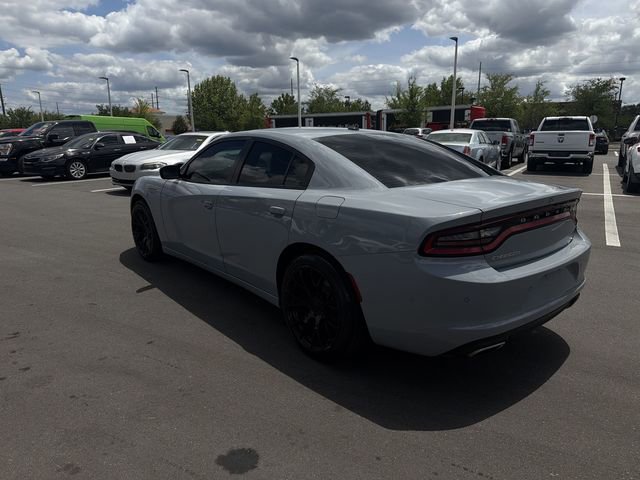 Used 2022 Dodge Charger SXT w/ Leather Interior Group RWD image 14