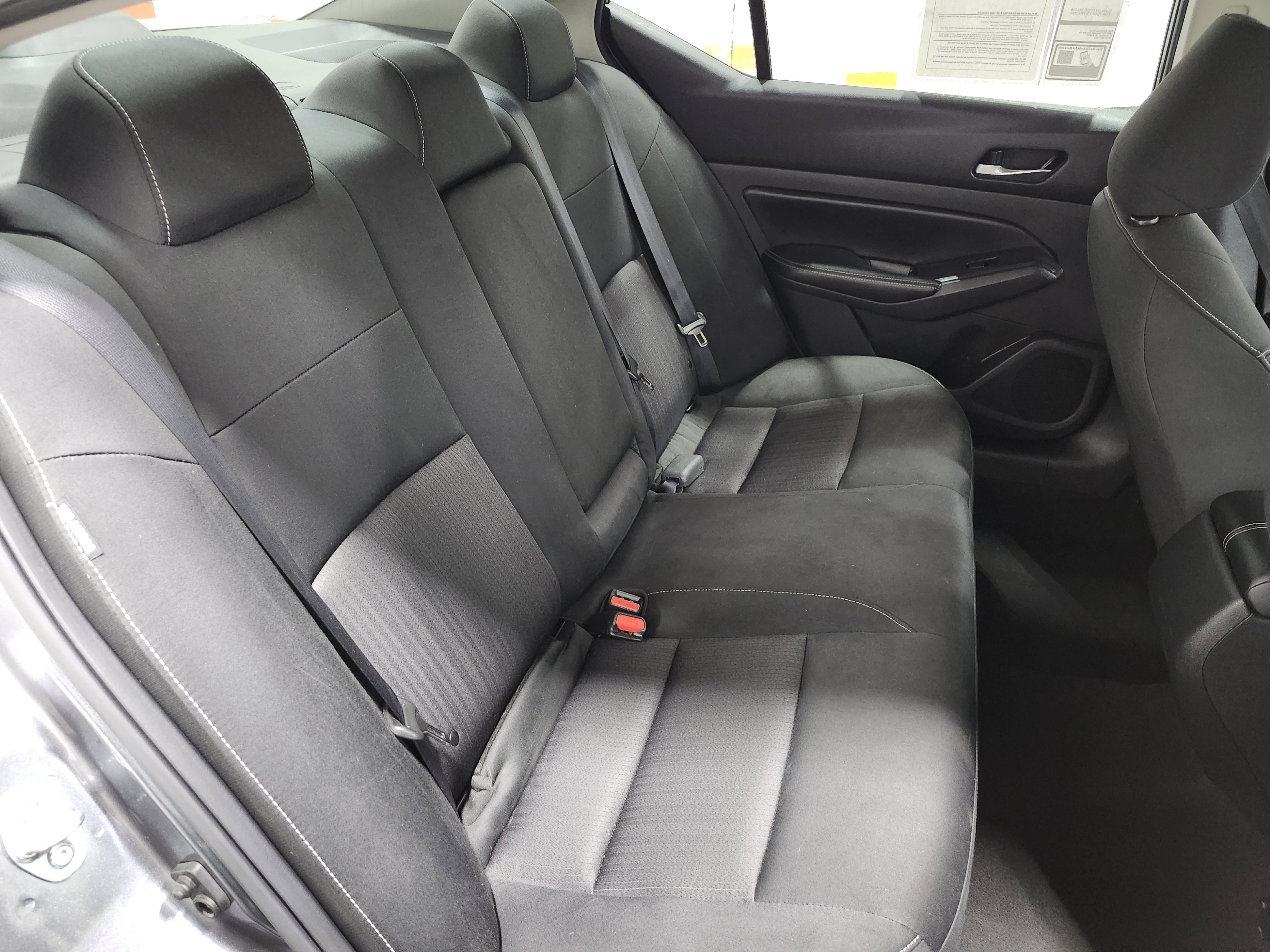 Used 2022 Nissan Altima 2.5 SV image 18