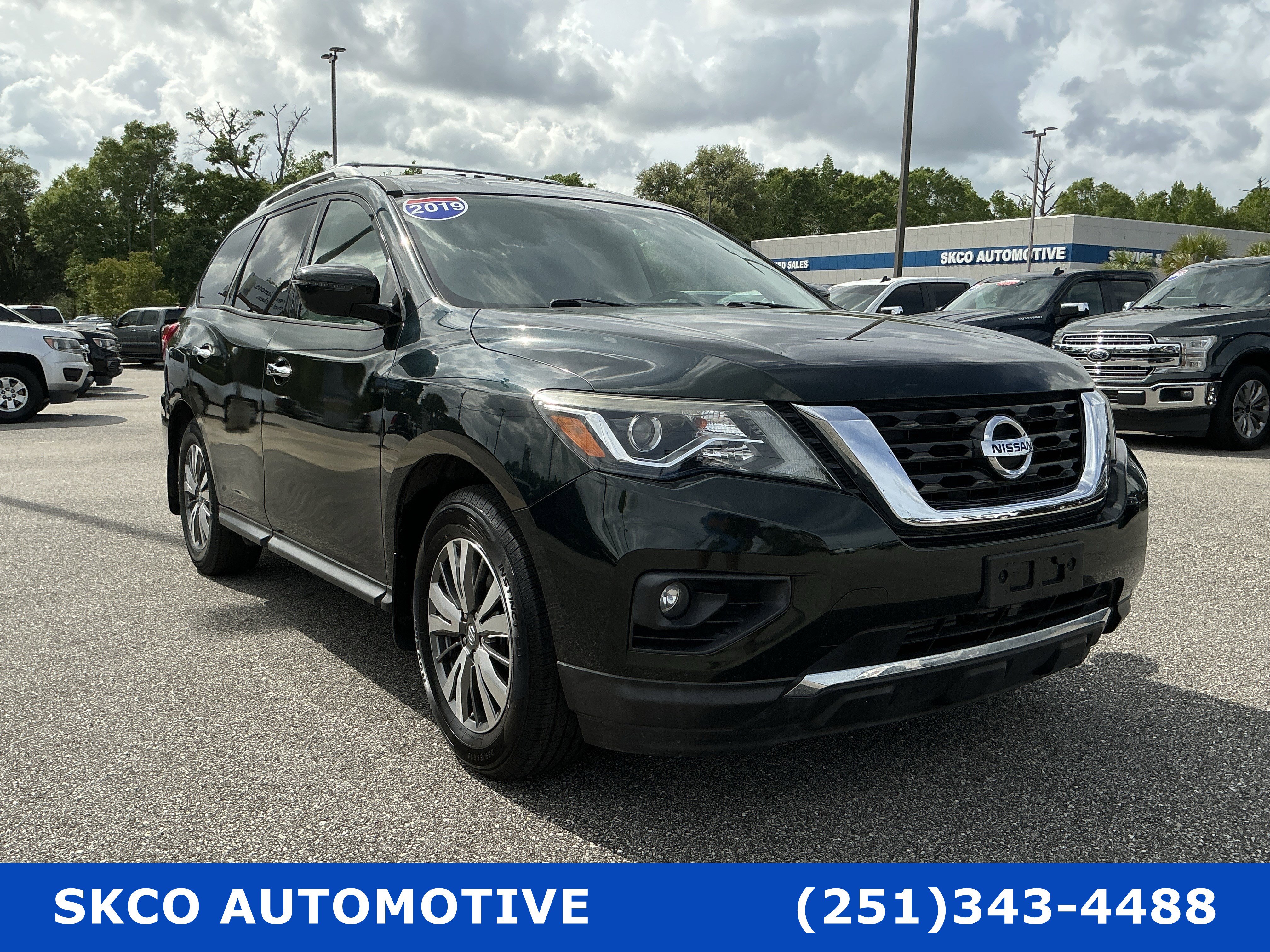 Used 2019 Nissan Pathfinder SV image 7