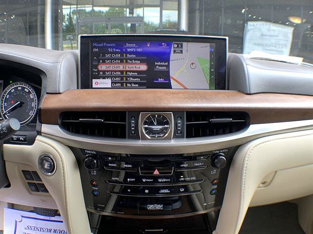Certified 2021 Lexus LX 570 4WD w/ Luxury Package image 16