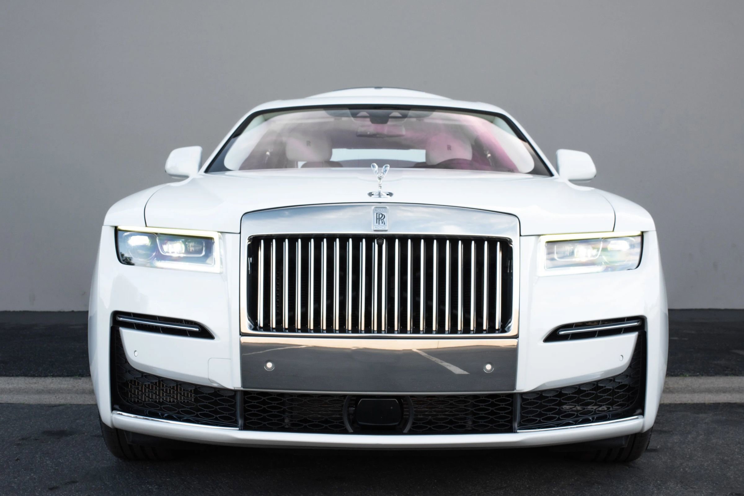 Used 2024 Rolls-Royce Ghost image 4