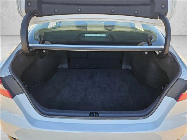 Used 2023 Toyota Camry LE image 6