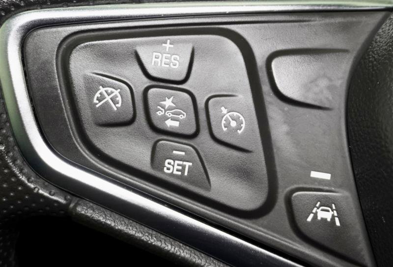 Used 2024 Chevrolet Malibu LS w/ Driver Confidence Package image 26