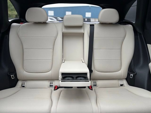 Used 2026 Mercedes-Benz GLC 300 4MATIC image 50