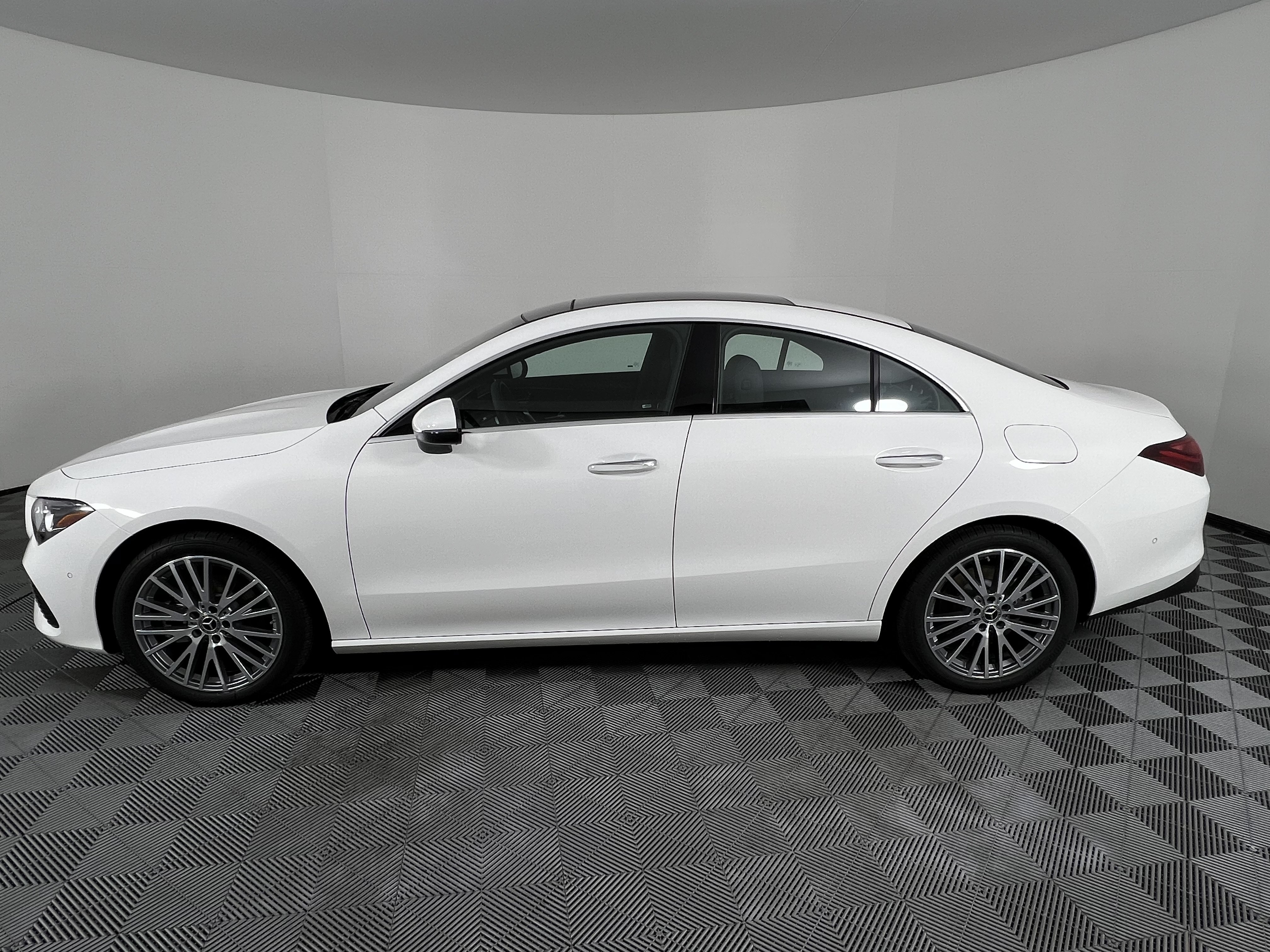 Used 2026 Mercedes-Benz CLA 250 4MATIC image 8