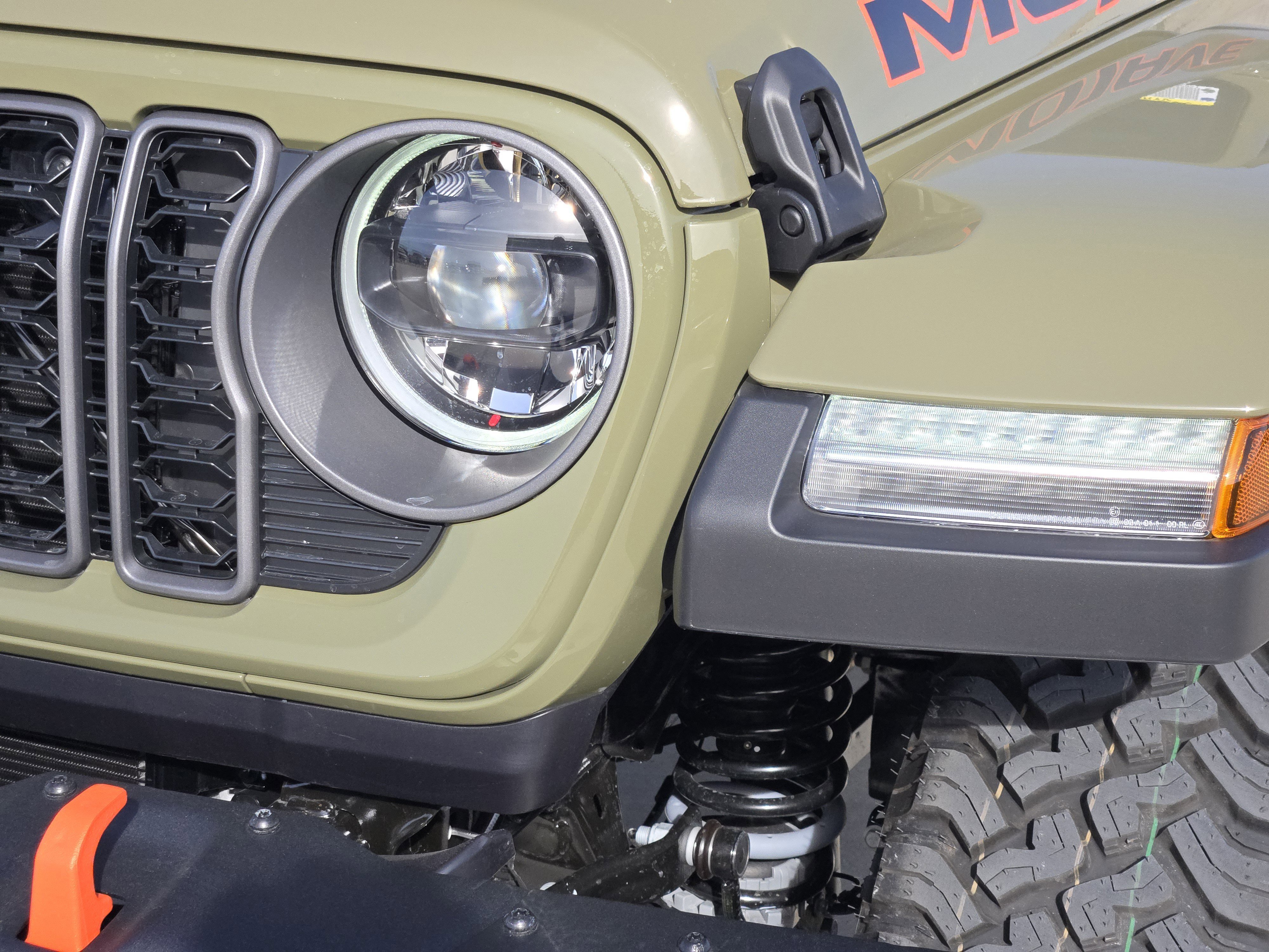 New 2026 Jeep Gladiator Mojave AWD/4WD image 6