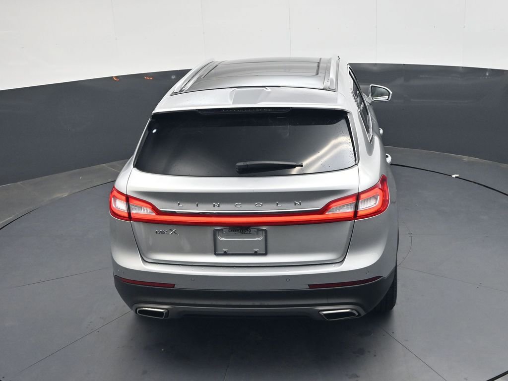 Used 2017 Lincoln MKX Select w/ Select Plus Package FWD image 20
