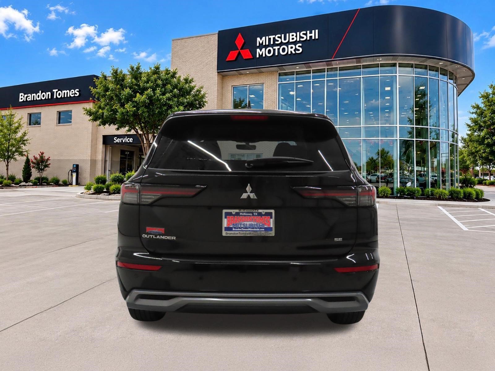 New 2026 Mitsubishi Outlander SE FWD image 4