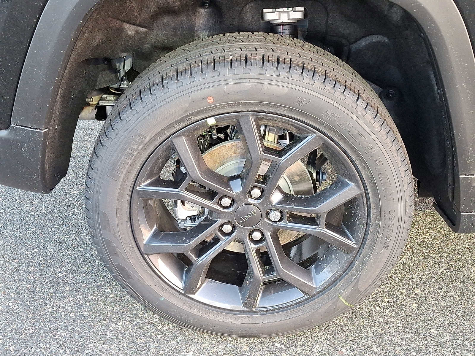 New 2025 Jeep Grand Cherokee Limited image 5