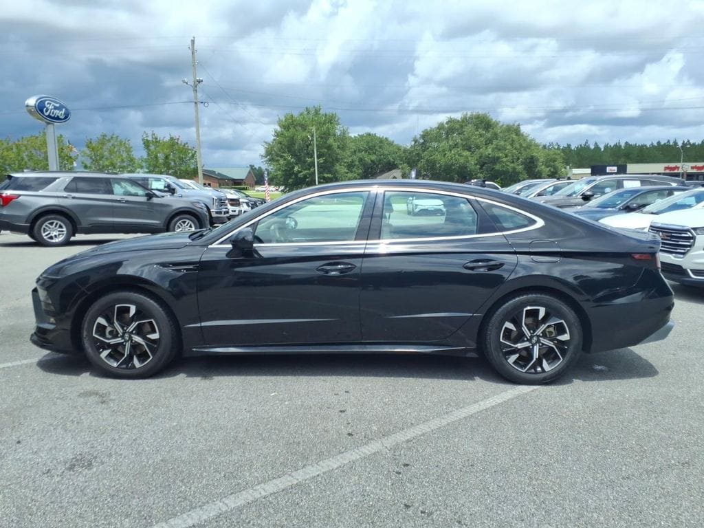 Used 2025 Hyundai Sonata SEL FWD image 5