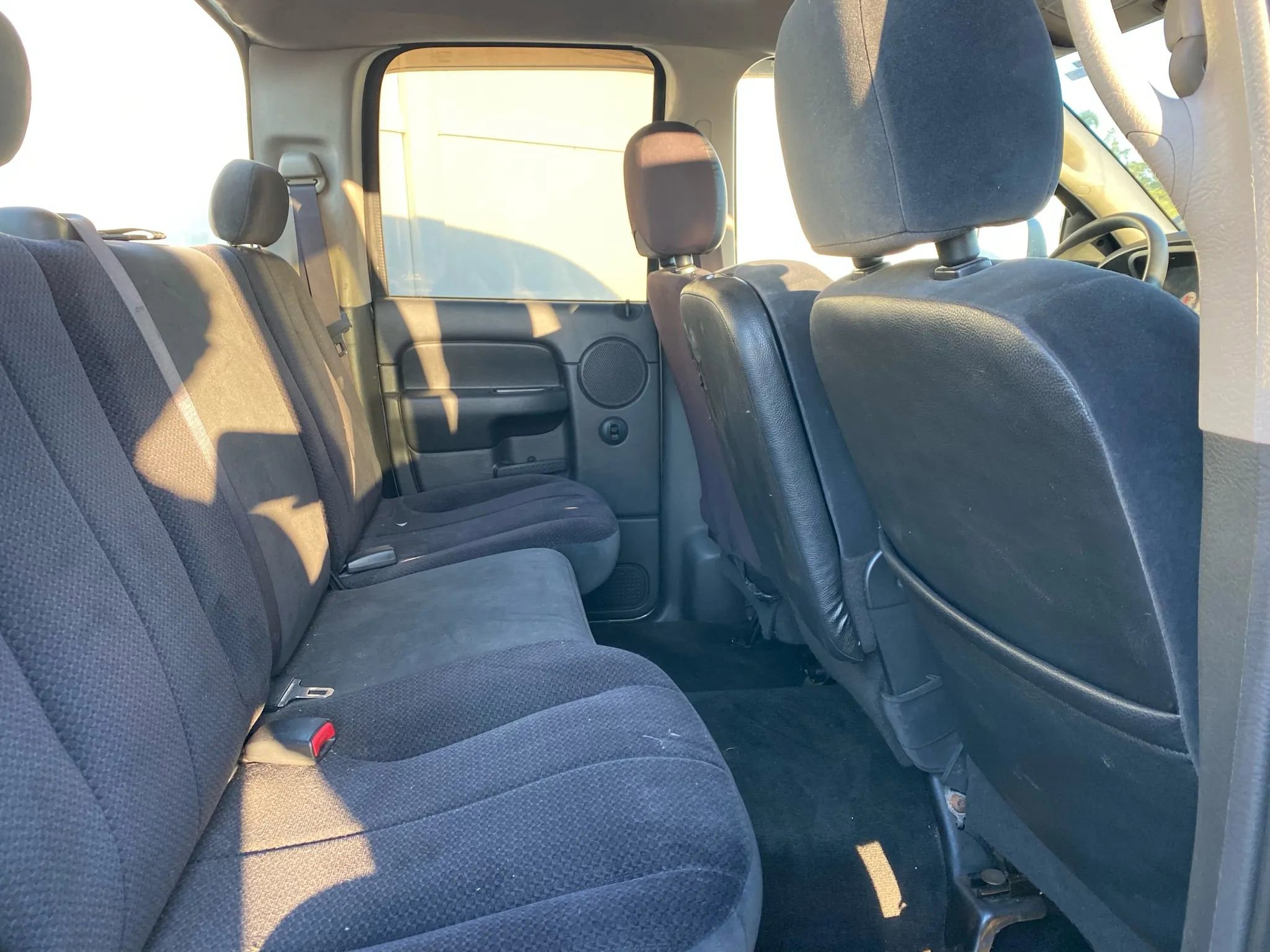 Used 2005 Dodge Ram 2500 Truck SLT w/ Off-Road Group image 12