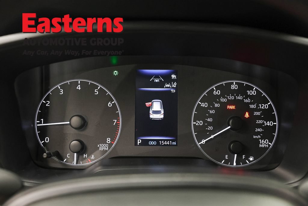 Used 2025 Toyota Corolla Cross L FWD image 19