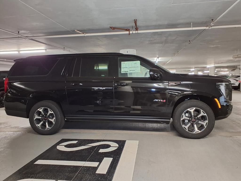 New 2026 GMC Yukon XL AT4 Ultimate AWD/4WD image 4