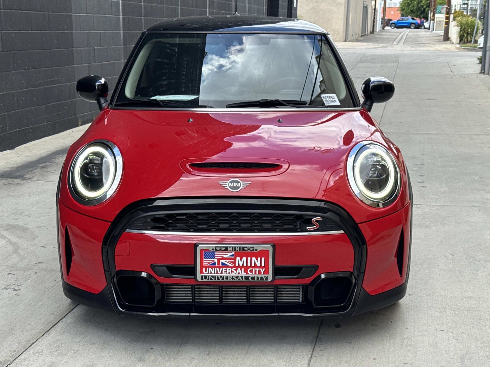 Used 2024 MINI Cooper S image 2