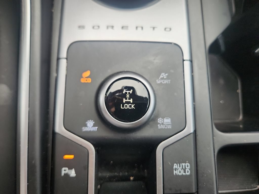 Certified 2023 Kia Sorento EX AWD/4WD image 24