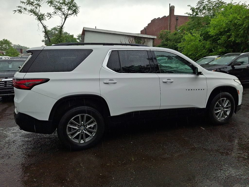 Certified 2023 Chevrolet Traverse LT AWD/4WD image 9