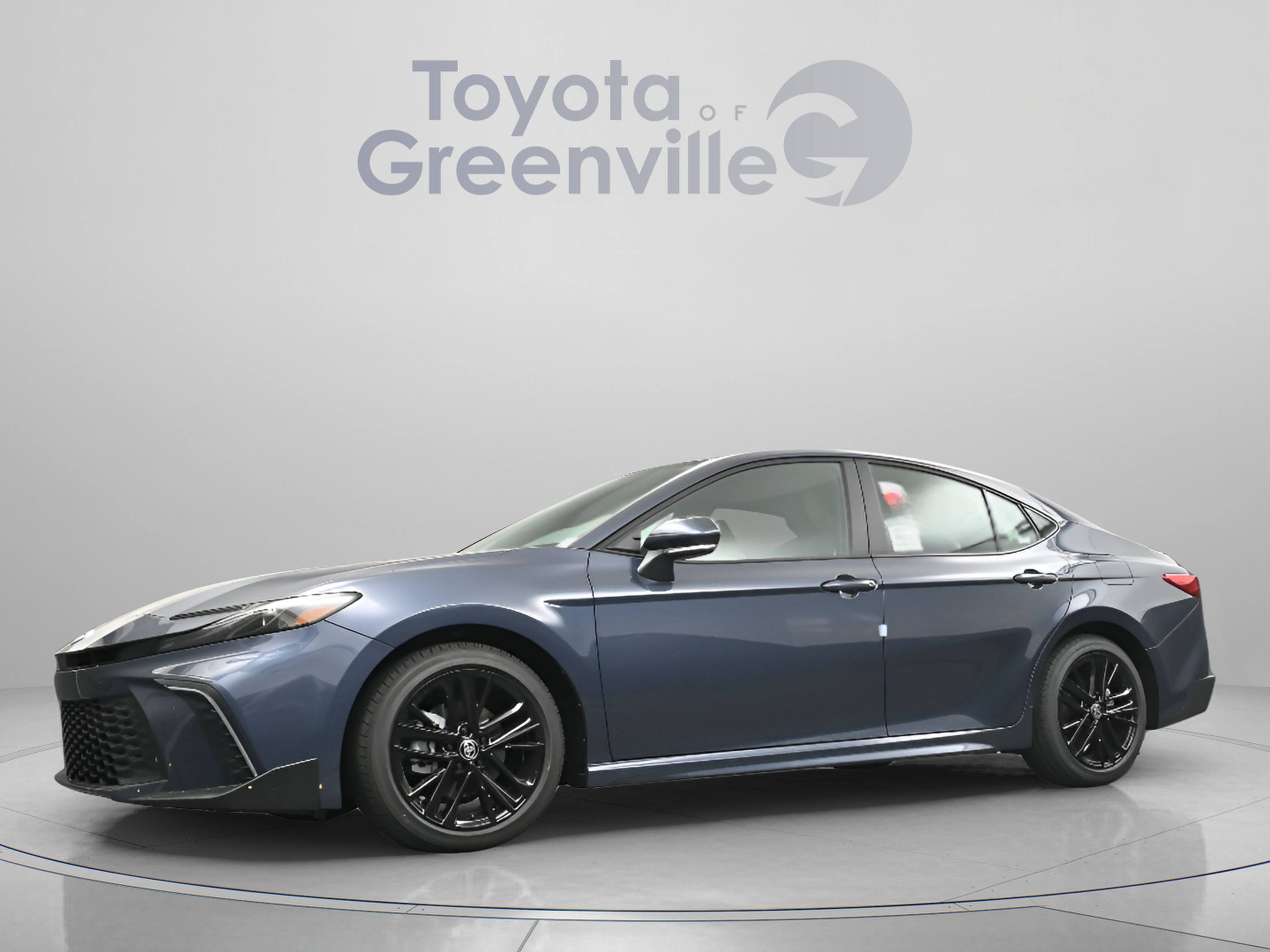 New 2026 Toyota Camry SE FWD image 2