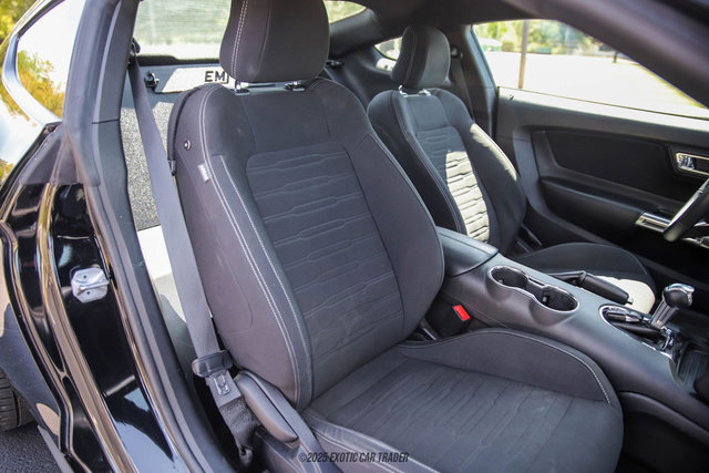 Used 2017 Ford Mustang GT image 40