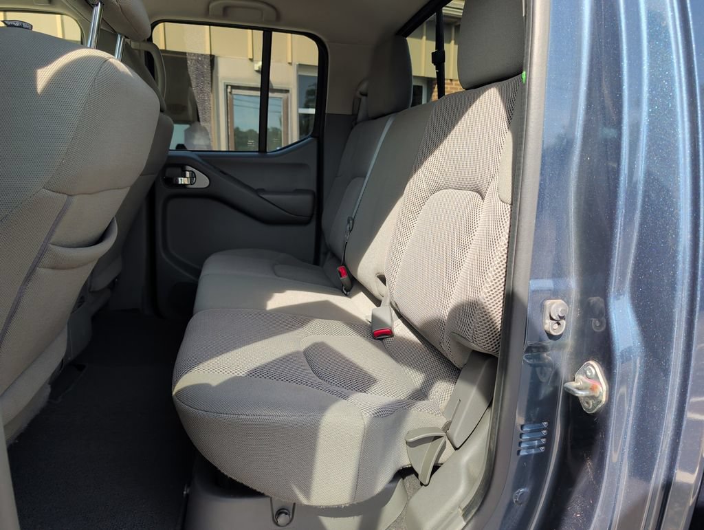 Used 2021 Nissan Frontier SV AWD/4WD image 29