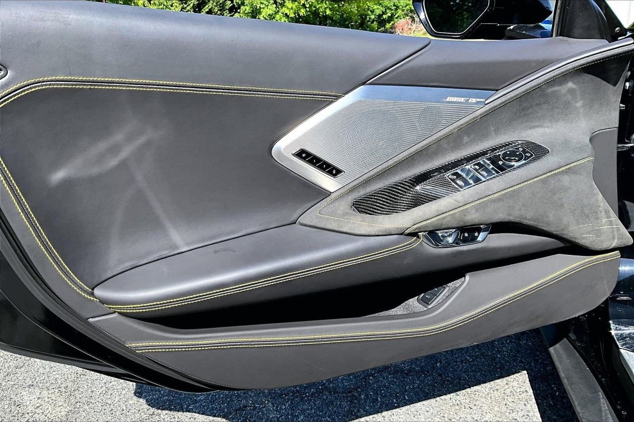 Used 2023 Chevrolet Corvette Stingray Premium Conv w/ Z51 Performance Package RWD image 23