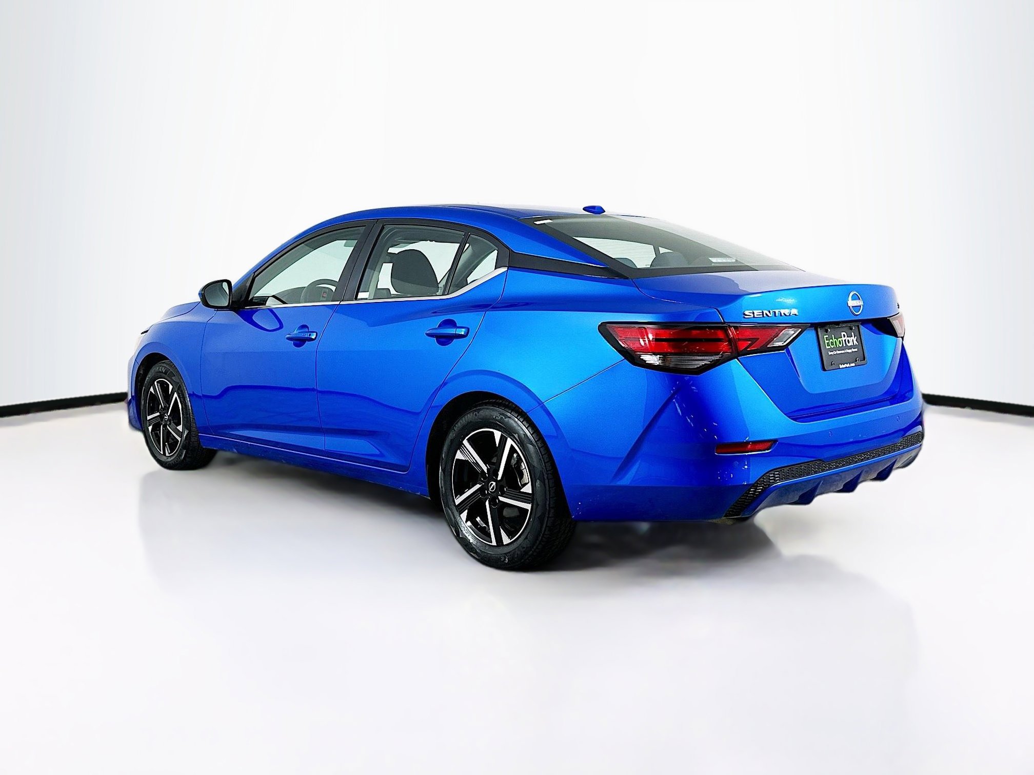 Used 2024 Nissan Sentra SV image 5