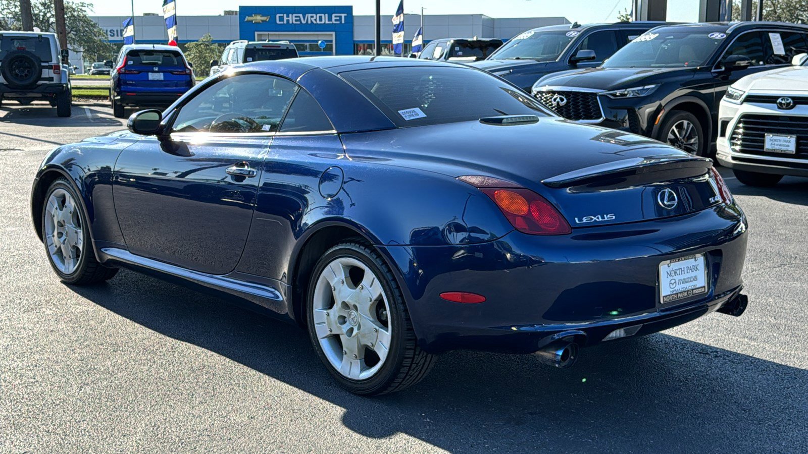 Used 2004 Lexus SC 430 Convertible RWD image 6