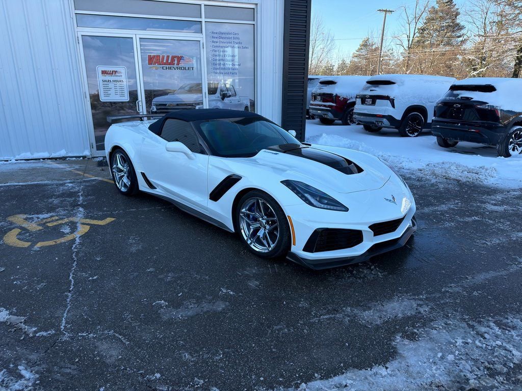 Used 2019 Chevrolet Corvette ZR1 w/ Chrome Badge Package image 6