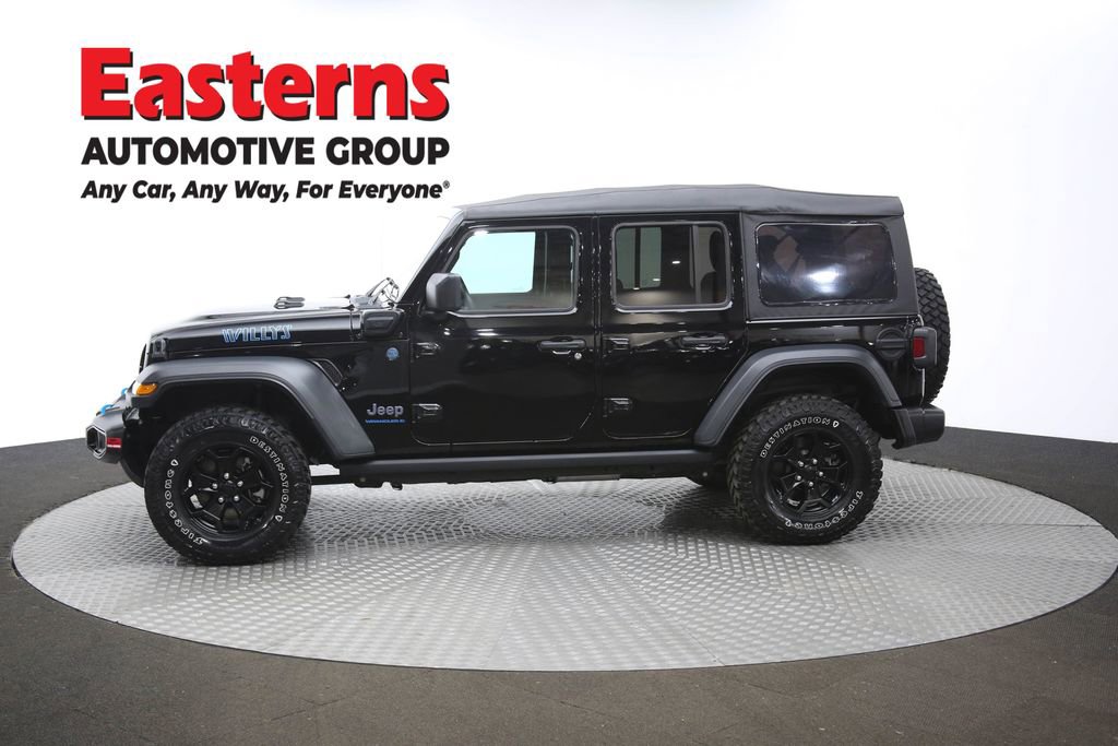 Used 2023 Jeep Wrangler Unlimited w/ Cold Weather Group AWD/4WD image 61