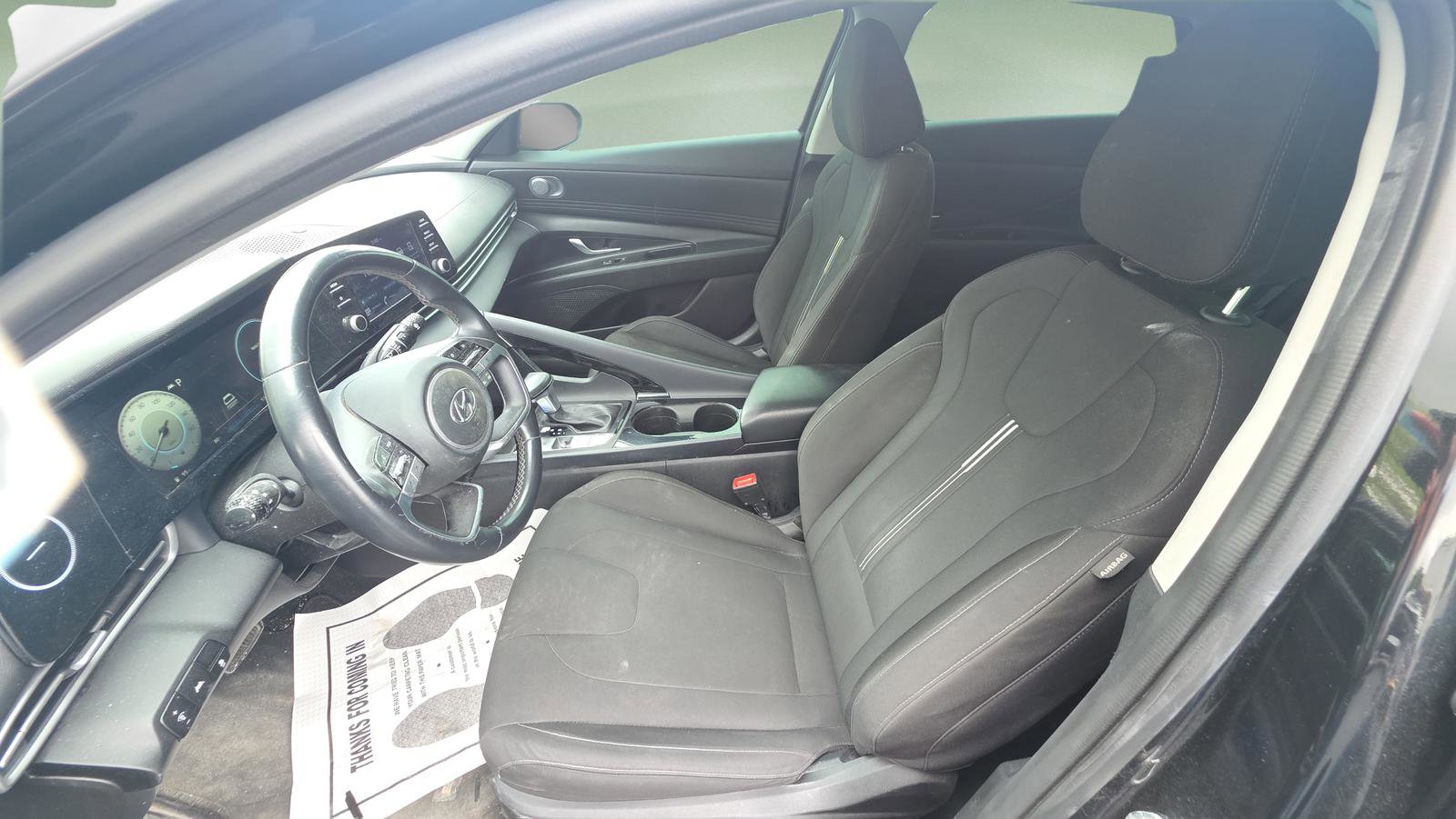 Used 2021 Hyundai Elantra SEL w/ Convenience + Premium Package FWD image 17