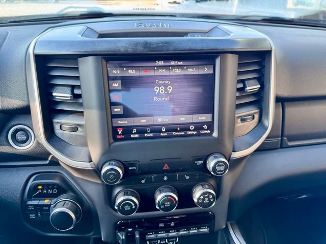 Used 2020 RAM 2500 Big Horn w/ Level 1 Equipment Group AWD/4WD image 14