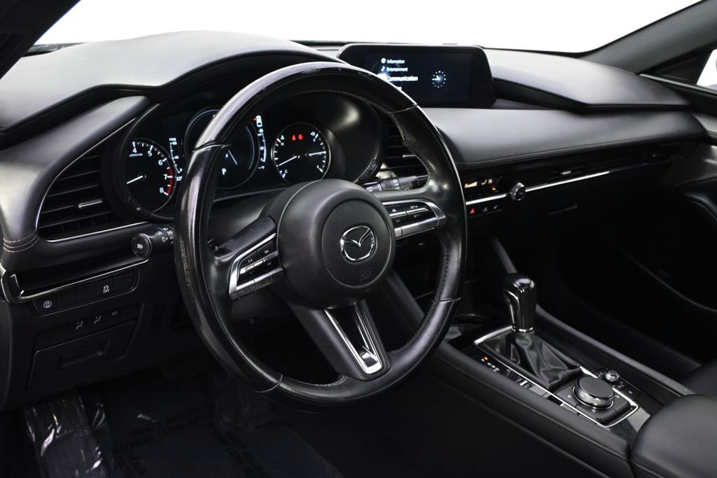 Used 2019 MAZDA MAZDA3 AWD Hatchback w/ Premium Pkg image 11