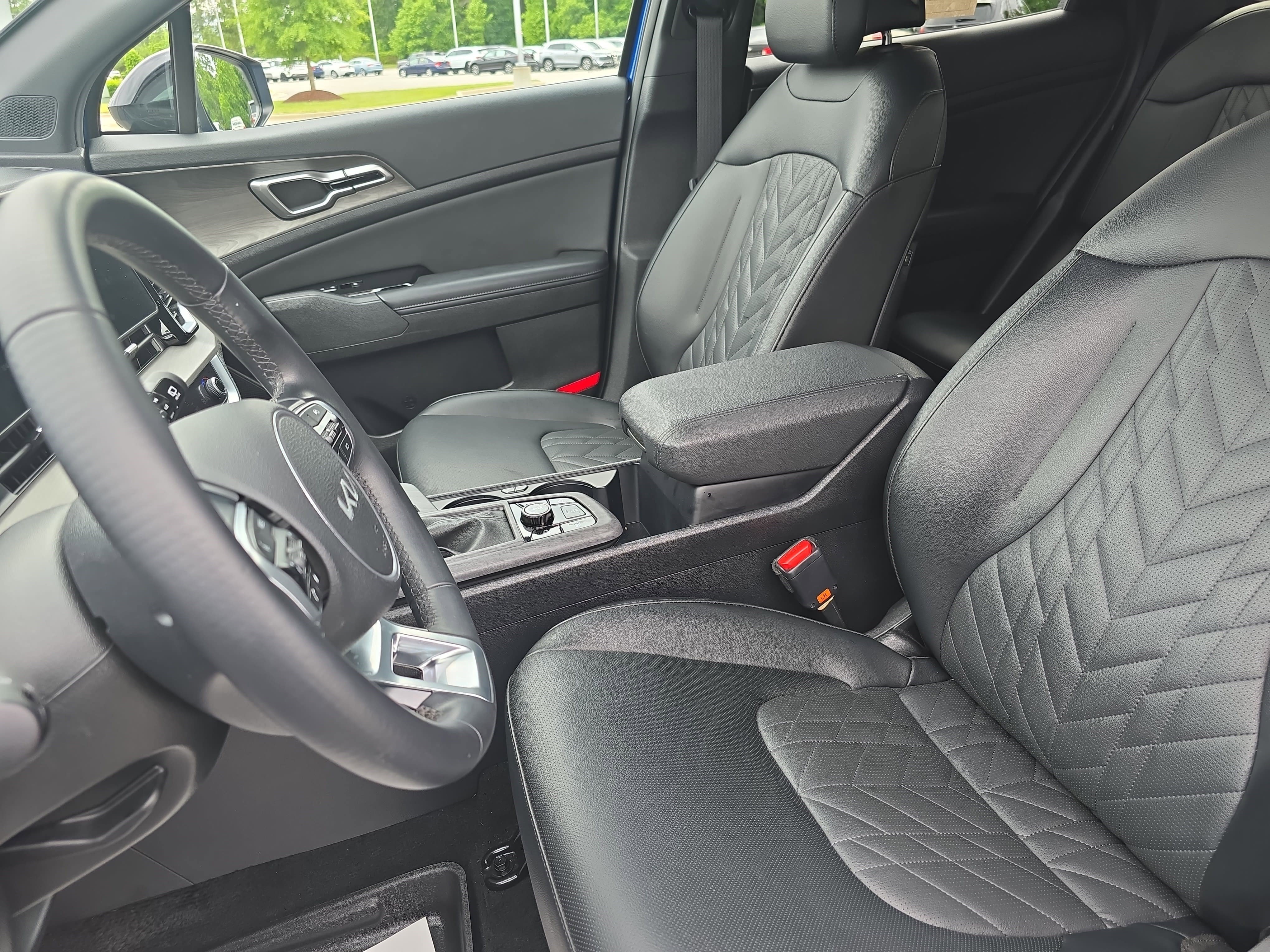 Used 2024 Kia Sportage X-Line w/ X-Line Premium Package AWD/4WD image 14