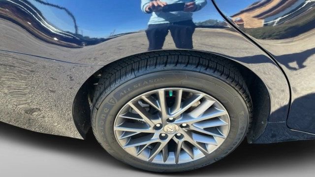 Used 2018 Lexus ES 350 w/ Premier Package image 20