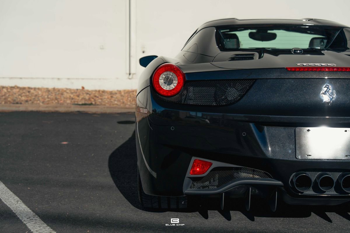 Used 2014 Ferrari 458 Spider image 27