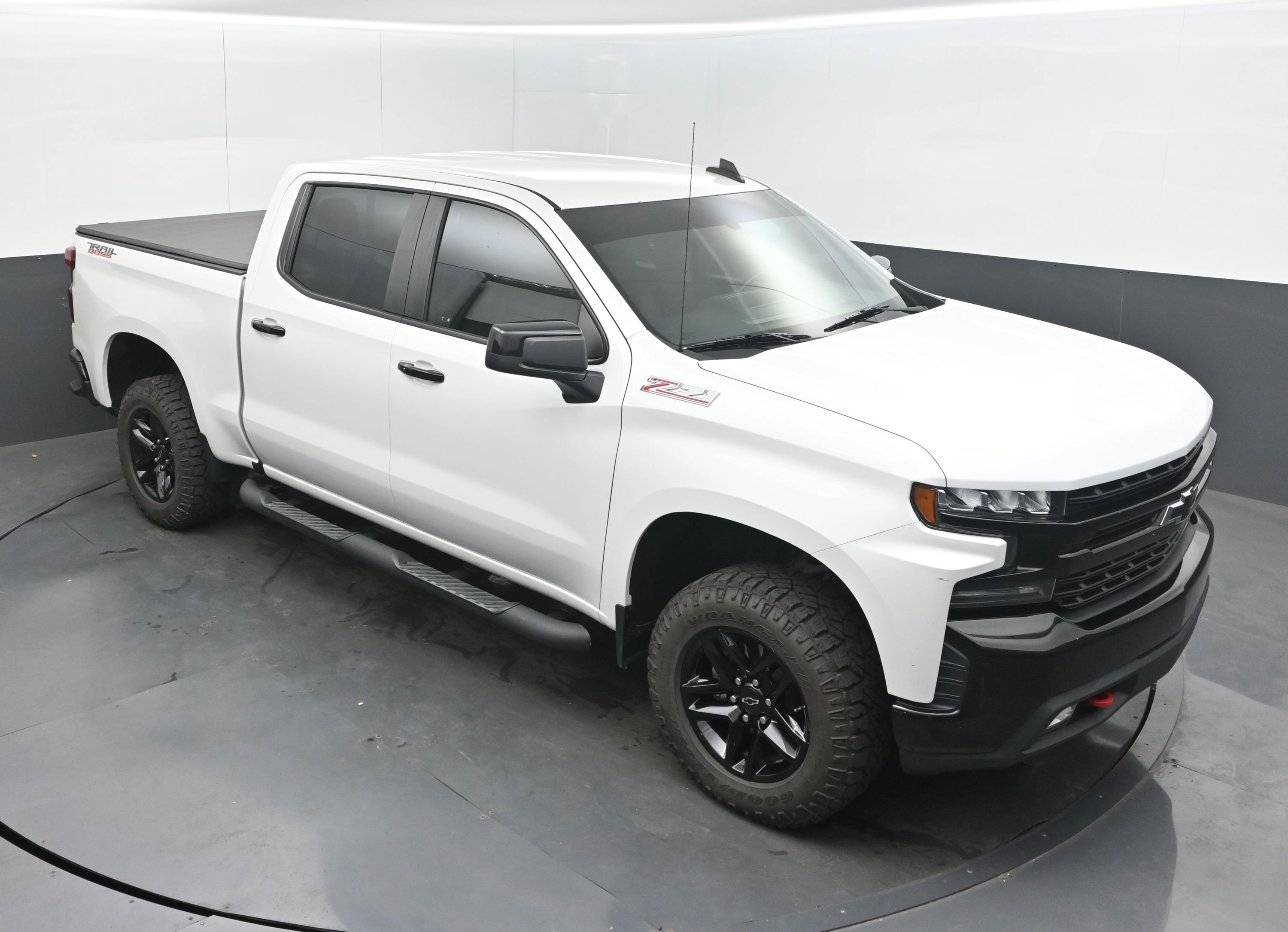 Used 2020 Chevrolet Silverado 1500 LT Trail Boss AWD/4WD image 33