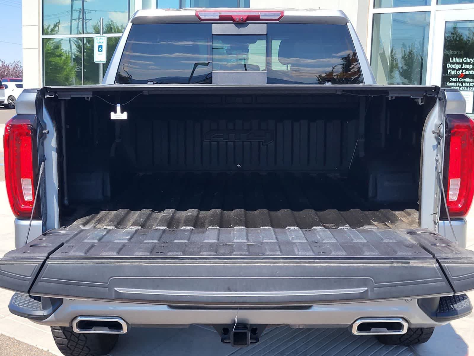 Used 2024 GMC Sierra 1500 AT4 w/ Technology Package AWD/4WD image 33