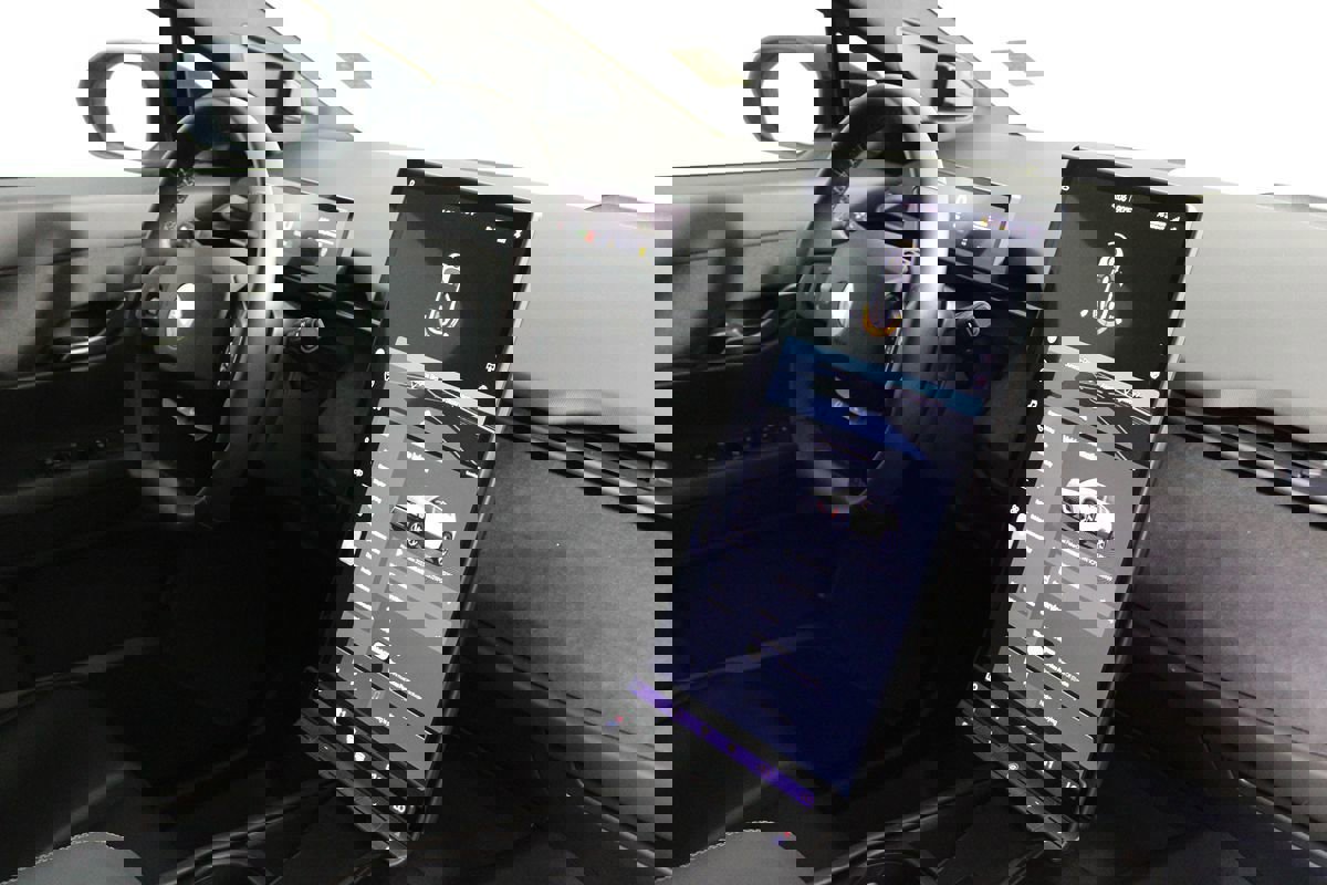 Used 2023 Fisker Ocean Ultra image 13