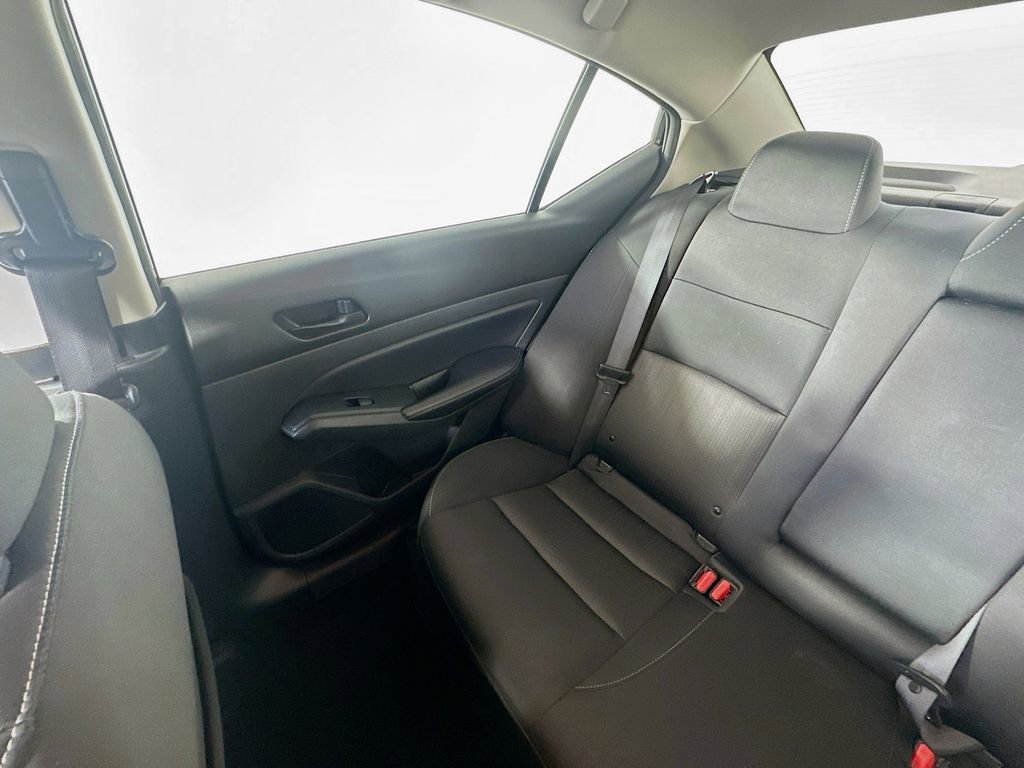 Used 2024 Nissan Altima 2.5 SV image 12