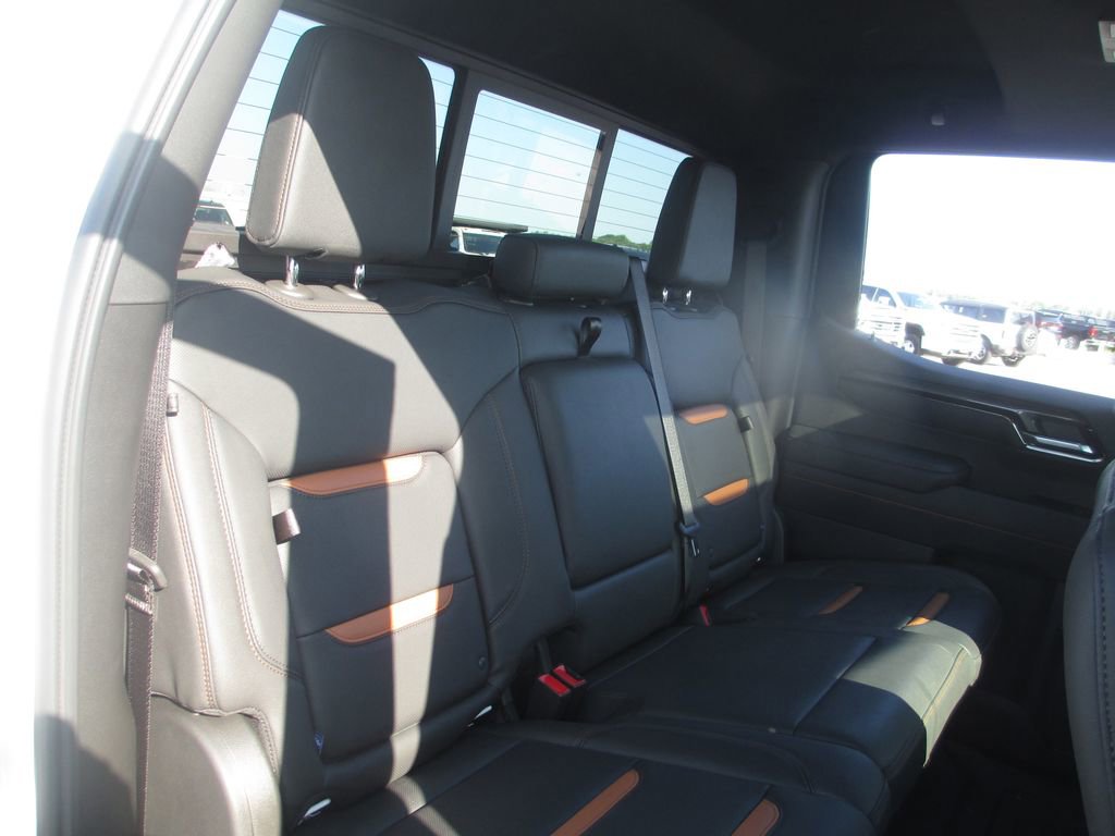 Used 2026 GMC Sierra 1500 AT4 w/ AT4 Premium Package AWD/4WD image 26